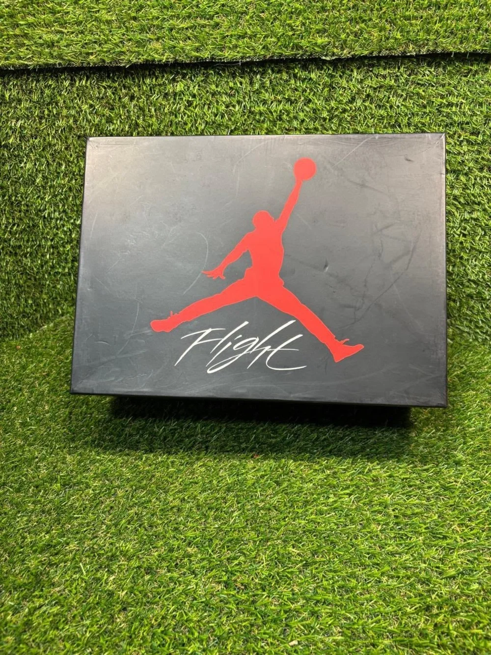 Empty Box Only Nike Air Jordan 4 Retro Bred 2019 Size 8 Men Inserts Shoe Trees